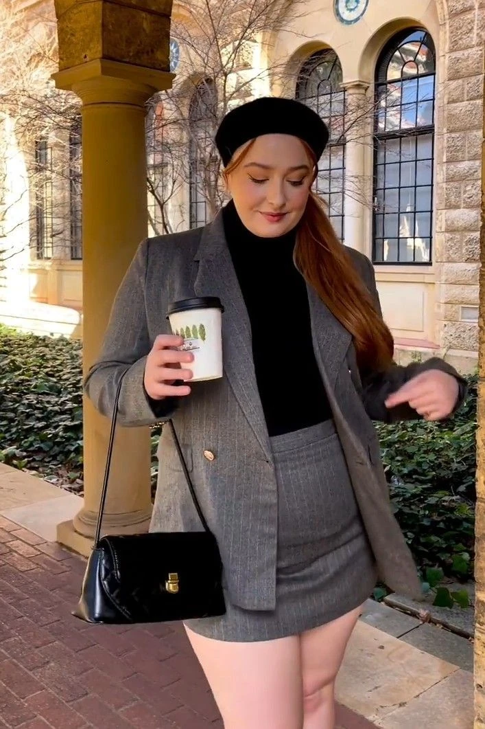 20 Chic Outfits for Women with Big Bellies That Flatter Your Figure and Boost Confidence