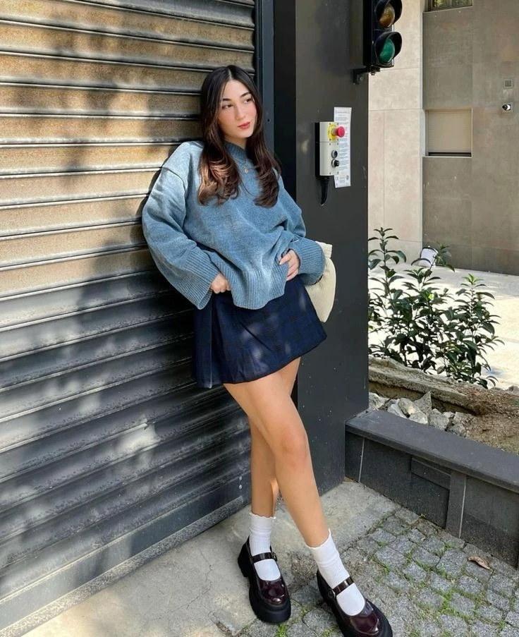 20 Cozy Winter Gameday Outfits That’ll Keep You Warm While Cheering in the Cold