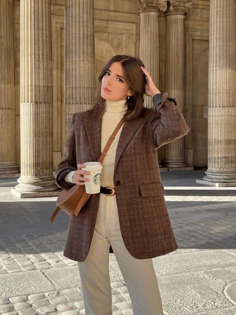 20 Timeless Old Money Fall Outfits: Elevate Your Autumn Style Like a True Socialite