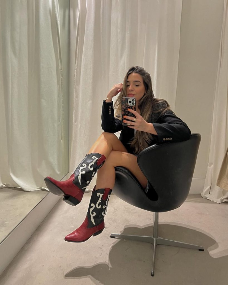 25 Cowboy Boot Outfits 2026 That Turn Heads: Stylish Dresses, Jeans, and Casual Western Looks