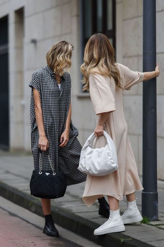 19 Sneakers Outfit Ideas with Bag 2026