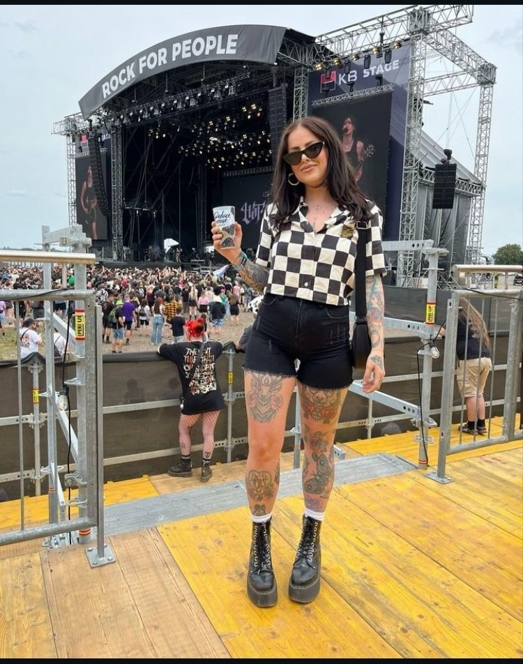 20 Alt Summer Outfits That’ll Make You Ditch Your Basic Wardrobe For Good