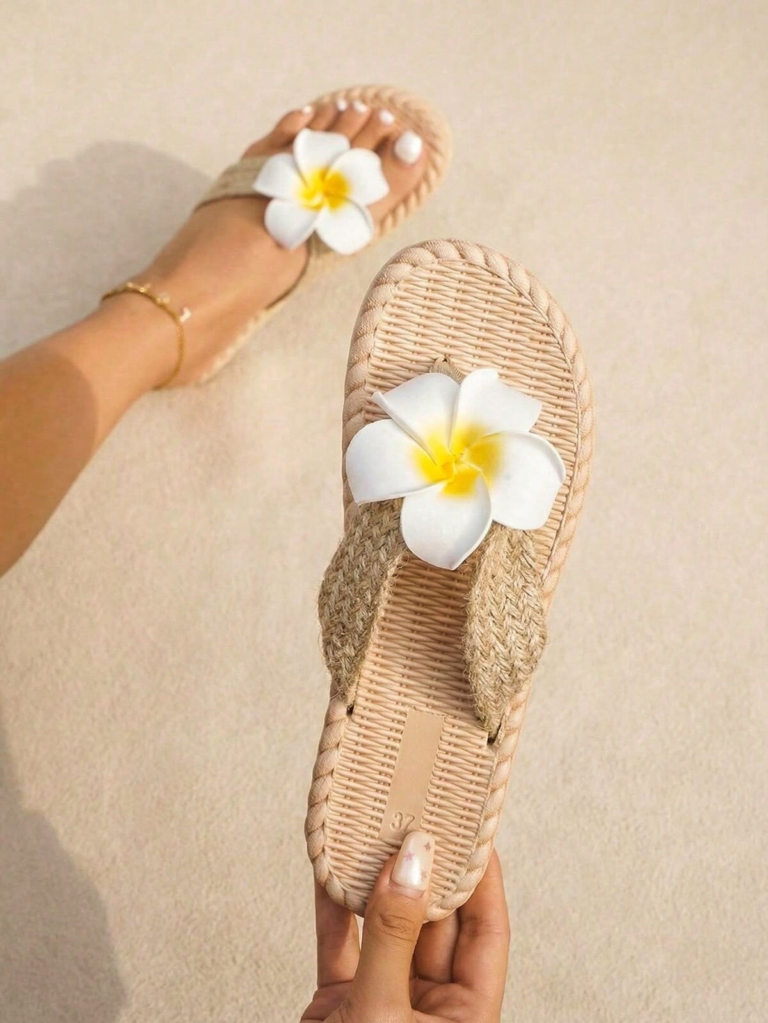 20 Summer Sandals That’ll Make You Actually Want To Show Your Feet